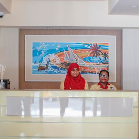 Three Inn Hulhumale Exterior foto